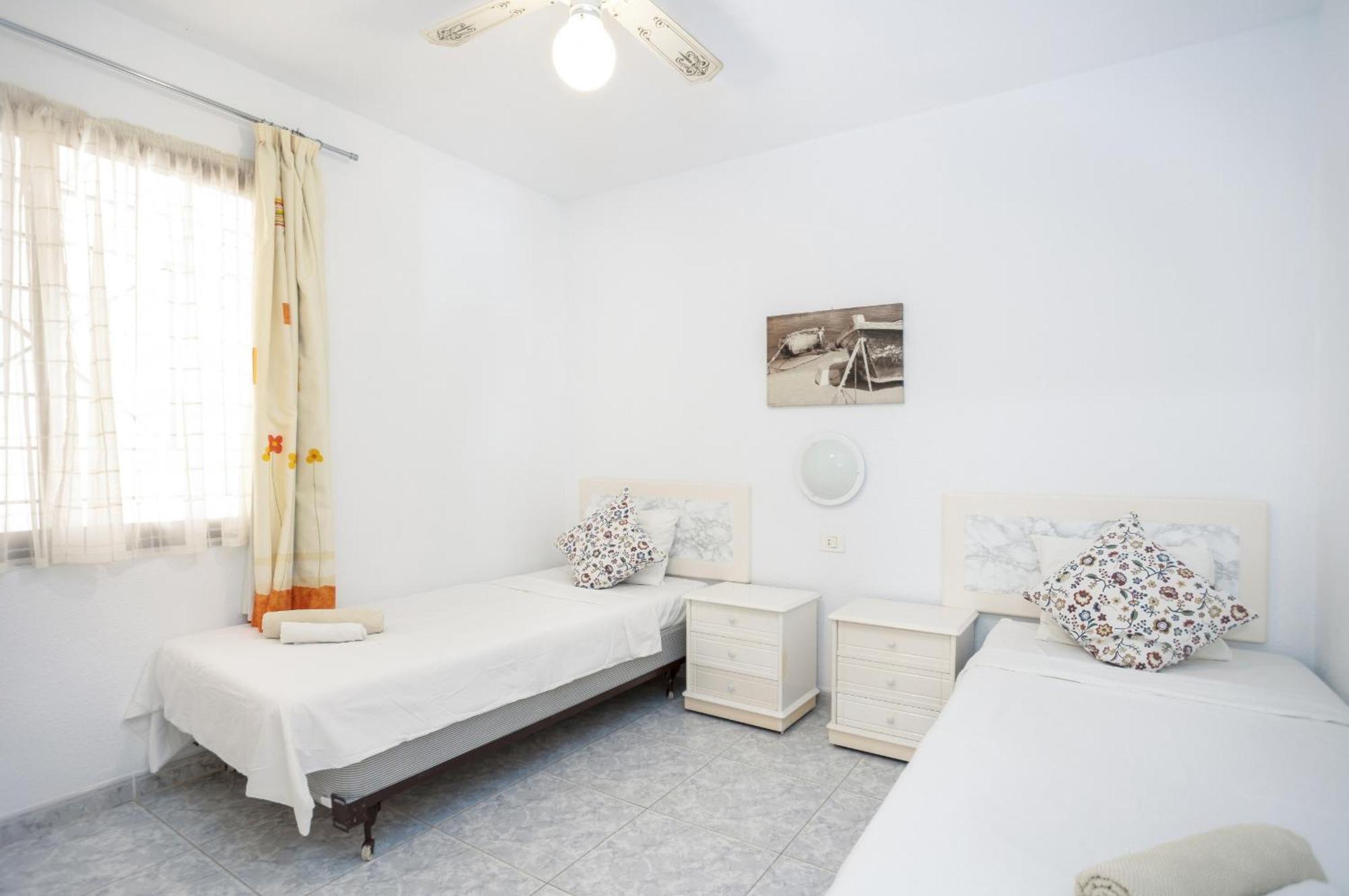 Castle Harbour Melanie'S Apartment By Lovetenerife Los Cristianos  Exterior photo