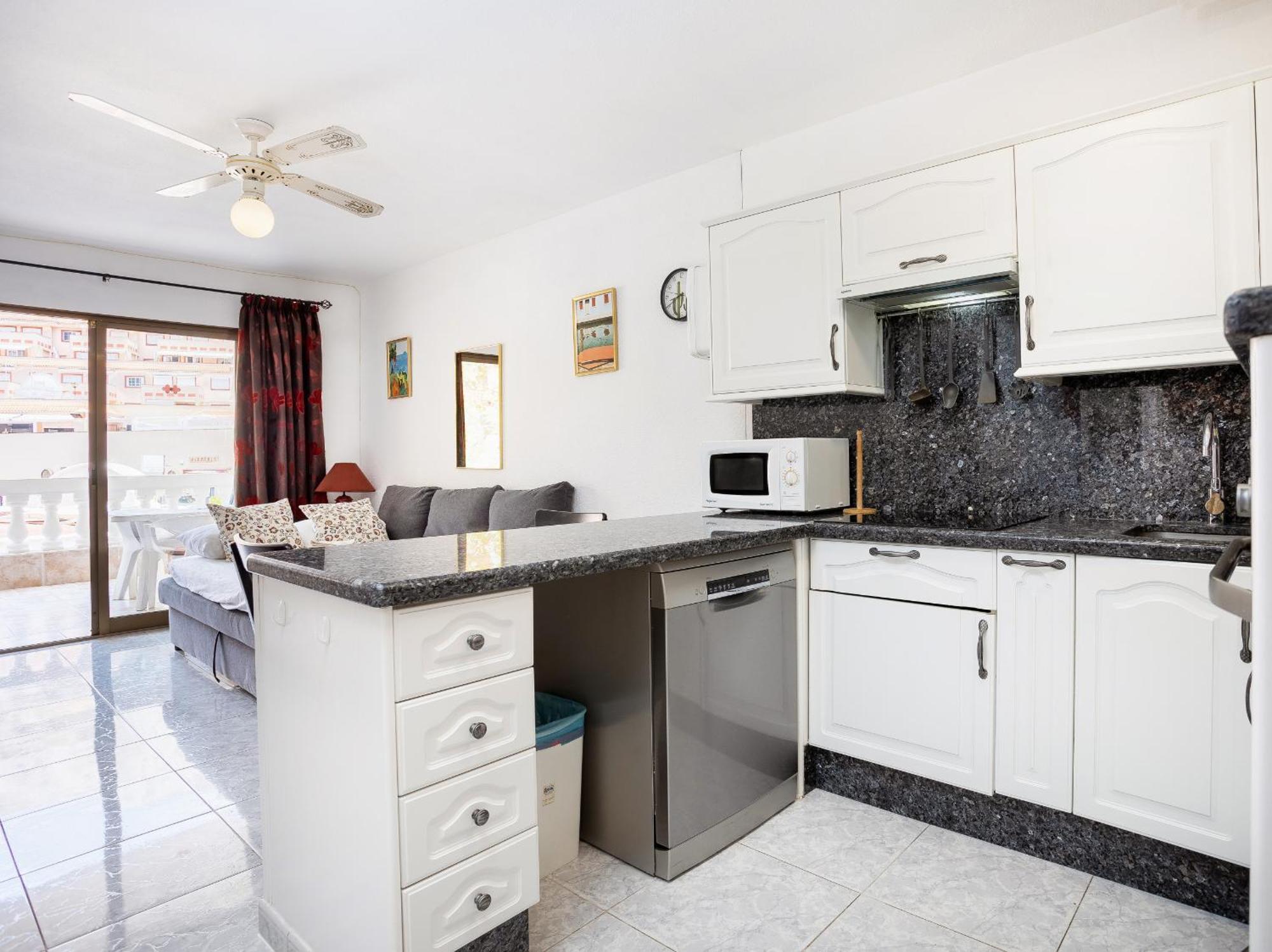 Castle Harbour Melanie'S Apartment By Lovetenerife Los Cristianos  Exterior photo